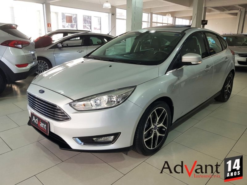 Ford FOCUS 2.0 TITANIUM 16V FLEX 4P POWERSHIFT 2017/2018 ADVANT AUTOMÓVEIS CAXIAS DO SUL / Carros no Vale