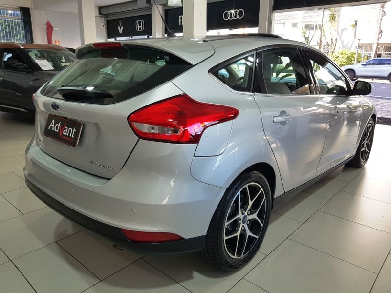 Ford FOCUS 2.0 TITANIUM 16V FLEX 4P POWERSHIFT 2017/2018 ADVANT AUTOMÓVEIS CAXIAS DO SUL / Carros no Vale