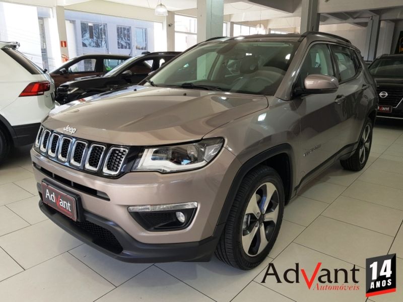 JEEP COMPASS 2.0 16V FLEX LONGITUDE AUTOMÁTICO 2017/2018 ADVANT AUTOMÓVEIS CAXIAS DO SUL / Carros no Vale