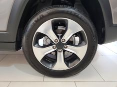 JEEP COMPASS 2.0 16V FLEX LONGITUDE AUTOMÁTICO 2017/2018 ADVANT AUTOMÓVEIS CAXIAS DO SUL / Carros no Vale