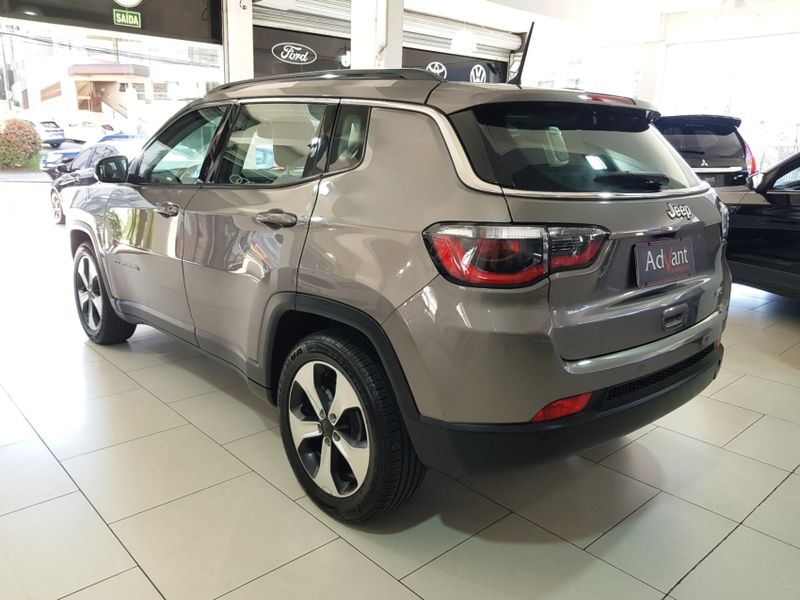 JEEP COMPASS 2.0 16V FLEX LONGITUDE AUTOMÁTICO 2017/2018 ADVANT AUTOMÓVEIS CAXIAS DO SUL / Carros no Vale