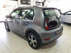 Volkswagen CROSS UP 1.0 TSI 12V FLEX 4P MANUAL 2017/2018 ADVANT AUTOMÓVEIS CAXIAS DO SUL / Carros no Vale