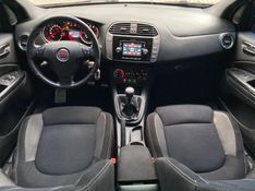 Fiat Bravo SPORTING 1.8 2015/2016 ENZO MULTIMARCAS CAXIAS DO SUL / Carros no Vale