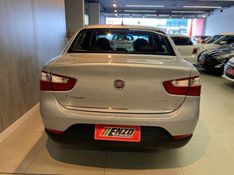 Fiat Siena ATTRACT 1.0 2017/2018 ENZO MULTIMARCAS CAXIAS DO SUL / Carros no Vale