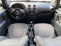 Fiat Siena ATTRACT 1.0 2017/2018 ENZO MULTIMARCAS CAXIAS DO SUL / Carros no Vale