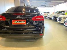 Ford Focus / TI AT 2.0SC 2016/2017 ENZO MULTIMARCAS CAXIAS DO SUL / Carros no Vale