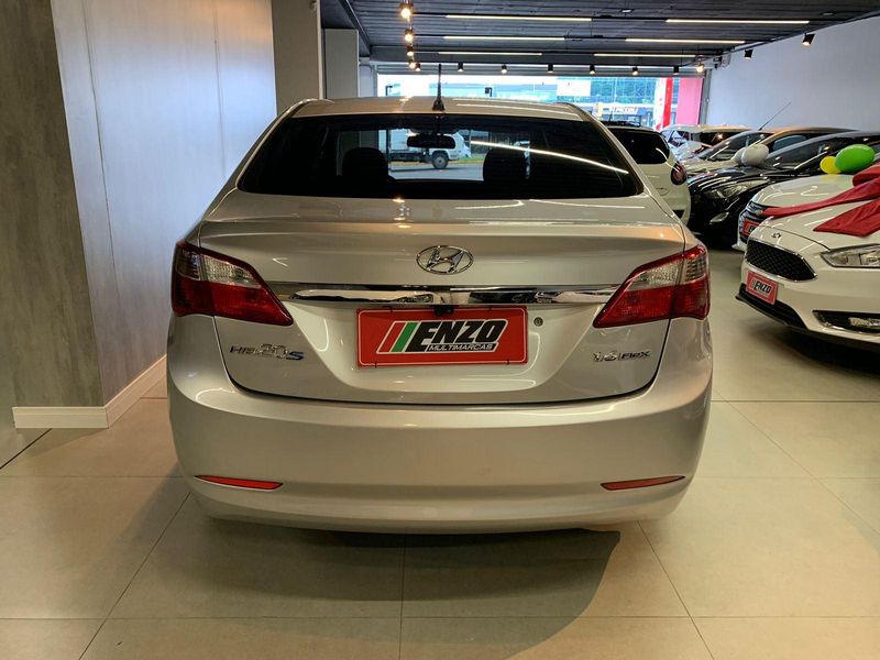 Hyundai HB20S 1.6M COMF 2014/2015 ENZO MULTIMARCAS CAXIAS DO SUL / Carros no Vale