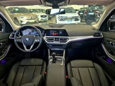 BMW 320i 2.0 16V TURBO GASOLINA SPORT AUTOMÁTICO 2020/2020 CARRO DEZ NOVO HAMBURGO / Carros no Vale