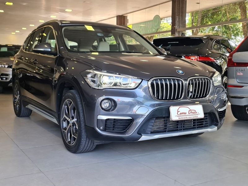 BMW X1 2.0 16V TURBO ACTIVEFLEX SDRIVE20I X-LINE 4P AUTOMÁTICO 2019/2019 CARRO DEZ NOVO HAMBURGO / Carros no Vale