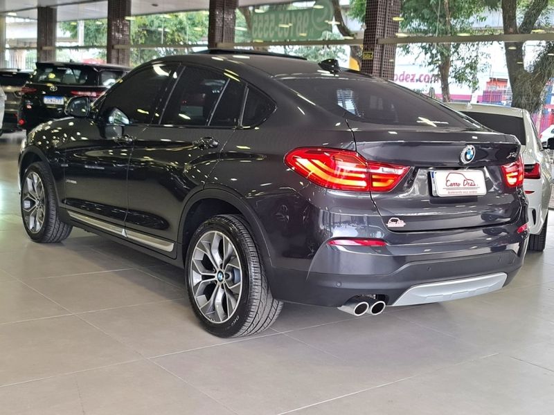 BMW X4 2.0 28I X LINE 4X4 16V TURBO GASOLINA 4P AUTOMÁTICO 2015/2016 CARRO DEZ NOVO HAMBURGO / Carros no Vale