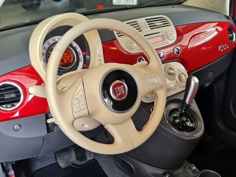 Fiat 500 1.4 CULT 8V FLEX 2P AUTOMATIZADO 2014/2015 CARRO DEZ NOVO HAMBURGO / Carros no Vale