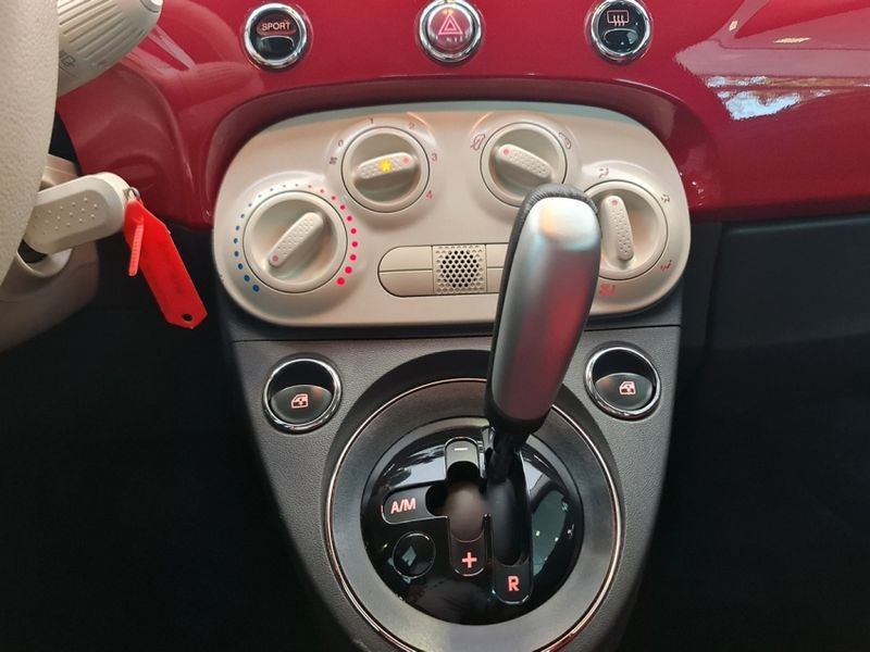 Fiat 500 1.4 CULT 8V FLEX 2P AUTOMATIZADO 2014/2015 CARRO DEZ NOVO HAMBURGO / Carros no Vale