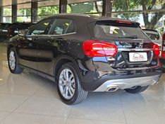 Mercedes-Benz GLA 200 1.6 CGI ADVANCE 16V TURBO FLEX 4P AUTOMÁTICO 2015/2015 CARRO DEZ NOVO HAMBURGO / Carros no Vale