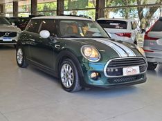 Mini COOPER 1.5 12V TURBO GASOLINA 2P AUTOMÁTICO 2017/2018 CARRO DEZ NOVO HAMBURGO / Carros no Vale