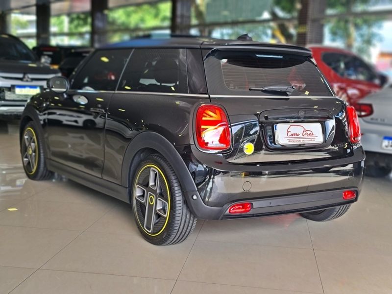 Mini COOPER SE TOP 2P ELÉTRICO 2021/2022 CARRO DEZ NOVO HAMBURGO / Carros no Vale