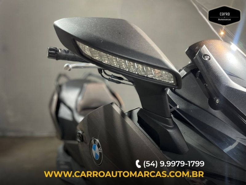 BMW C650 GT Touring GT TOURING 2015/2015 CARRO AUTOMARCAS CAXIAS DO SUL / Carros no Vale