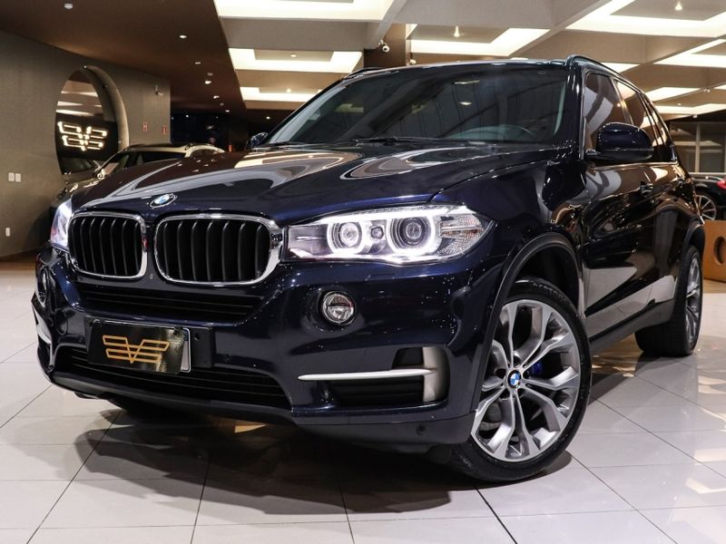 BMW X5 3.0 4X4 30D I6 TURBO DIESEL 4P AUTOMÁTICO 2016/2017 VIA BELLA VEÍCULOS ESPECIAIS CAXIAS DO SUL / Carros no Vale