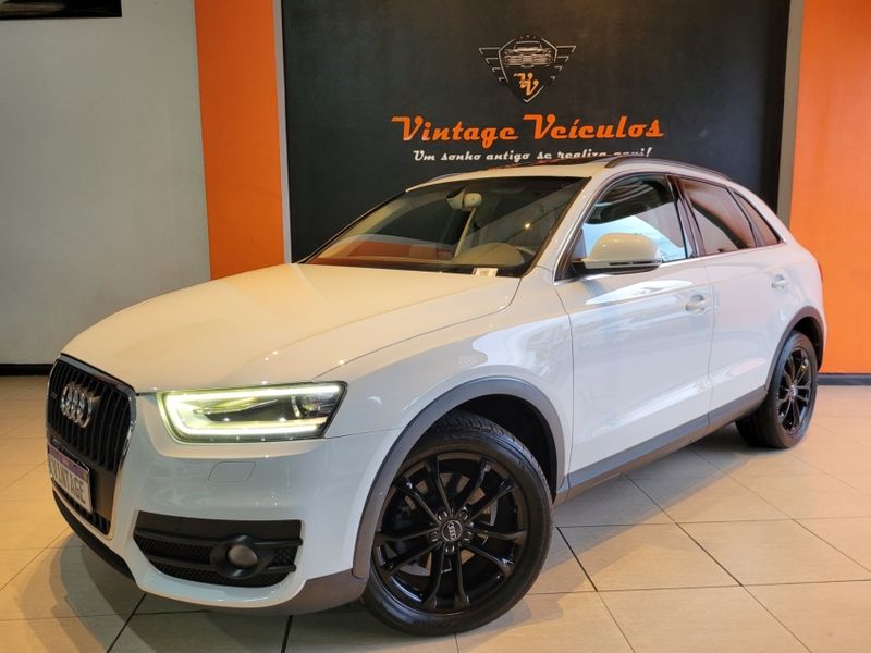 Audi Q3 2.0 TFSI AMBIENTE QUATTRO 4P GASOLINA S TRONIC 2014/2015 VINTAGE VEÍCULOS CAXIAS DO SUL / Carros no Vale