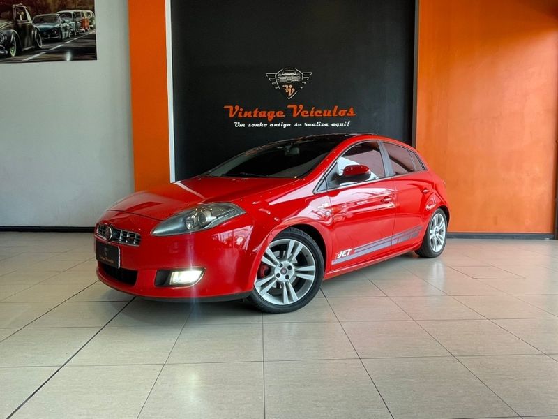 Fiat BRAVO 1.4 16V T-JET GASOLINA 4P MANUAL 2012/2013 VINTAGE VEÍCULOS CAXIAS DO SUL / Carros no Vale