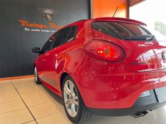 Fiat BRAVO 1.4 16V T-JET GASOLINA 4P MANUAL 2012/2013 VINTAGE VEÍCULOS CAXIAS DO SUL / Carros no Vale