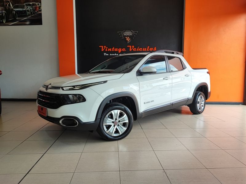 Fiat TORO 1.8 16V EVO FLEX FREEDOM AT6 2016/2017 VINTAGE VEÍCULOS CAXIAS DO SUL / Carros no Vale