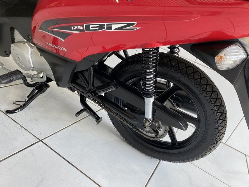 Honda Motos BIZ 125 EX 2015 SÓ MOTOS E AUTOMÓVEIS SANTA CRUZ DO SUL / Carros no Vale