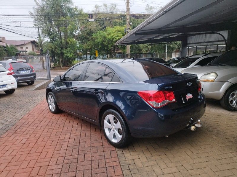 Chevrolet CRUZE SEDAN LT 1.8 2014 GRASSI VEÍCULOS LAJEADO / Carros no Vale