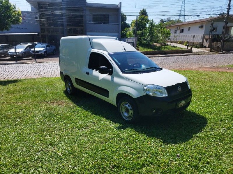 Fiat FIORINO FURGÃO 1.5 2016 GRASSI VEÍCULOS LAJEADO / Carros no Vale