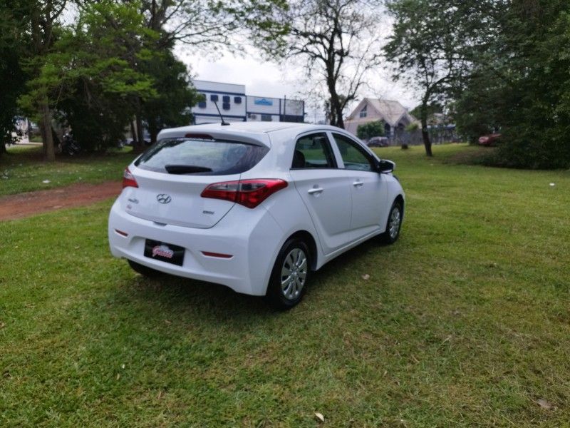 Hyundai HB20 COMFORT PLUS 1.0 2015 GRASSI VEÍCULOS LAJEADO / Carros no Vale