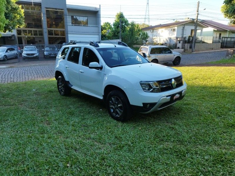 Renault DUSTER DYNAMIQUE 1.6 2018 GRASSI VEÍCULOS LAJEADO / Carros no Vale