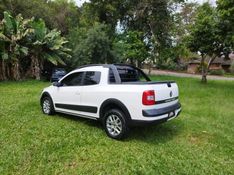 Volkswagen SAVEIRO CROSS C.DUPLA 1.6 2015 GRASSI VEÍCULOS LAJEADO / Carros no Vale