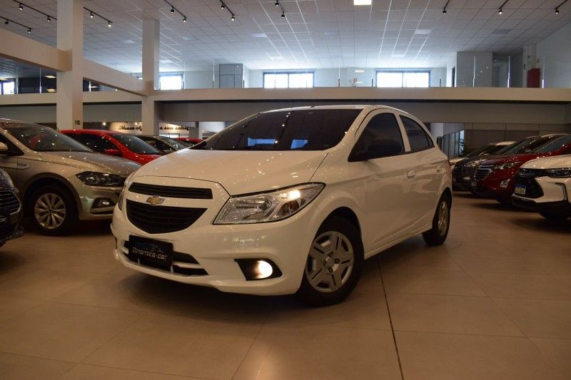 Chevrolet ONIX JOY 1.0 2017 DINAMICA-CAR VENÂNCIO AIRES / Carros no Vale