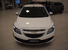 Chevrolet ONIX LT 1.4 2013 DINAMICA-CAR VENÂNCIO AIRES / Carros no Vale