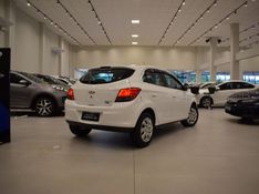 Chevrolet ONIX LT 1.4 2013 DINAMICA-CAR VENÂNCIO AIRES / Carros no Vale