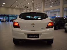 Chevrolet ONIX LT 1.4 2013 DINAMICA-CAR VENÂNCIO AIRES / Carros no Vale