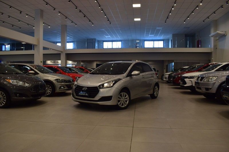 Hyundai HB20 COMFORT PLUS 1.6 2016 DINAMICA-CAR VENÂNCIO AIRES / Carros no Vale