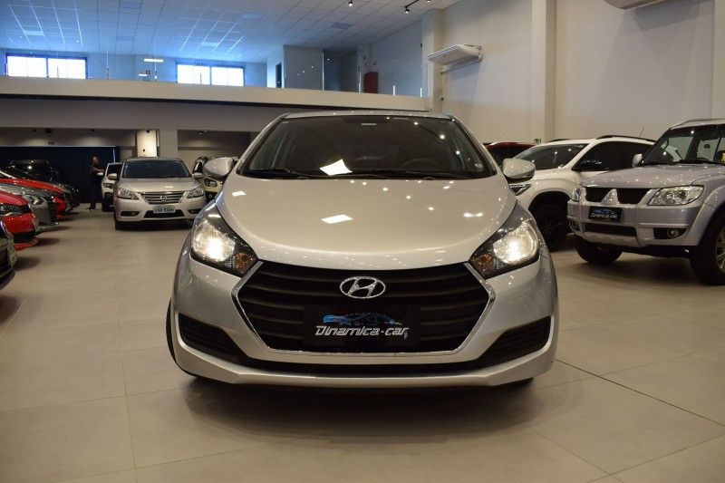 Hyundai HB20 COMFORT PLUS 1.6 2016 DINAMICA-CAR VENÂNCIO AIRES / Carros no Vale