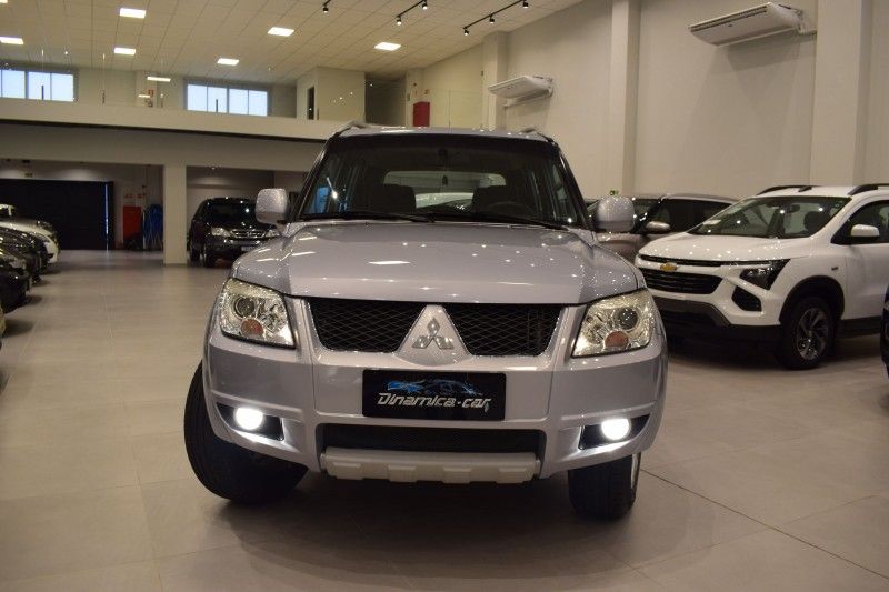 Mitsubishi PAJERO TR4 2.0 2012 DINAMICA-CAR VENÂNCIO AIRES / Carros no Vale