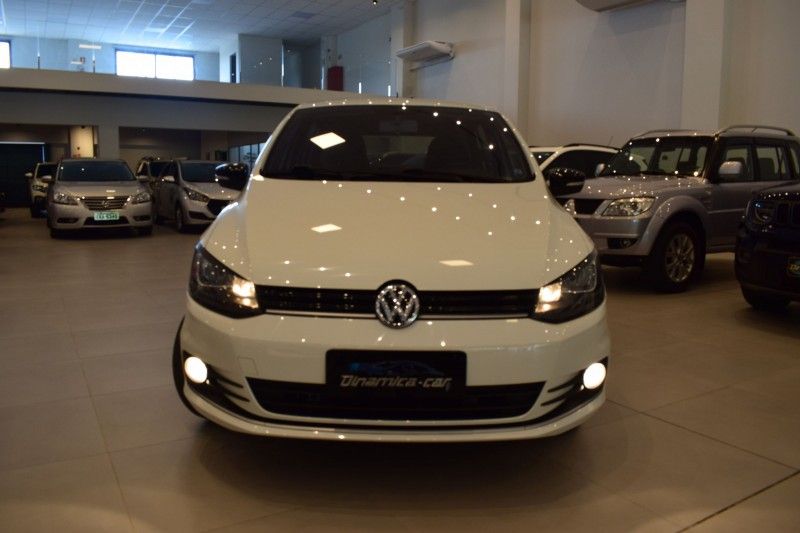 Volkswagen FOX CONNECT 1.6 2019 DINAMICA-CAR VENÂNCIO AIRES / Carros no Vale