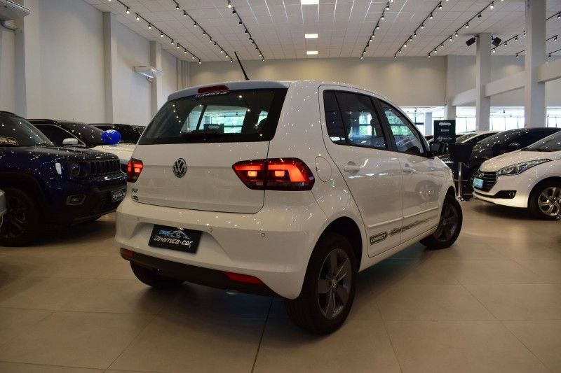 Volkswagen FOX CONNECT 1.6 2019 DINAMICA-CAR VENÂNCIO AIRES / Carros no Vale