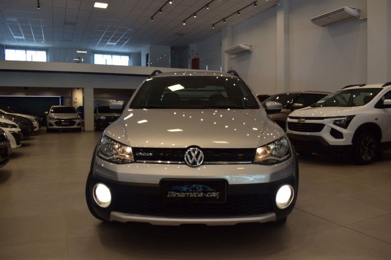 Volkswagen SAVEIRO CD CROSS 1.6 2016 DINAMICA-CAR VENÂNCIO AIRES / Carros no Vale