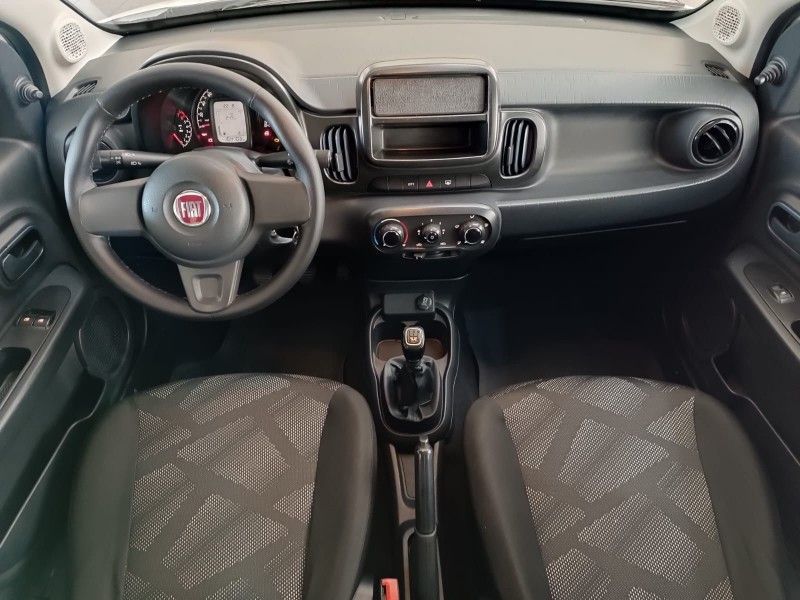 Fiat MOBI DRIVE 1.0 2018 HÉLIO AUTOMÓVEIS LAJEADO / Carros no Vale