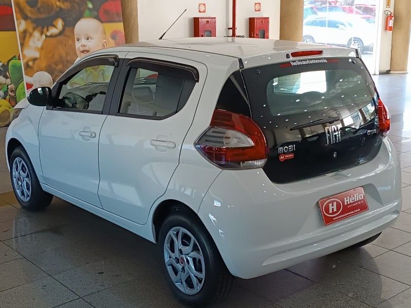 Fiat MOBI DRIVE 1.0 2018 HÉLIO AUTOMÓVEIS LAJEADO / Carros no Vale