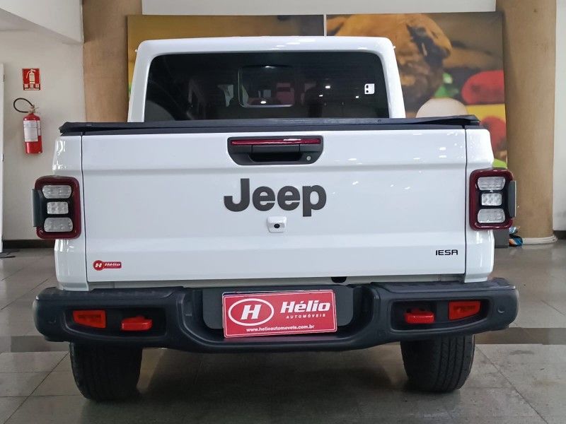 Jeep GLADIATOR RUBICON 3.6 V6 2022 HÉLIO AUTOMÓVEIS LAJEADO / Carros no Vale