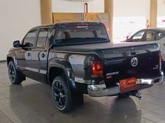 Volkswagen AMAROK HIGHLINE 3.0 V6 2022 HÉLIO AUTOMÓVEIS LAJEADO / Carros no Vale