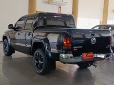 Volkswagen AMAROK HIGHLINE 3.0 V6 2022 HÉLIO AUTOMÓVEIS LAJEADO / Carros no Vale