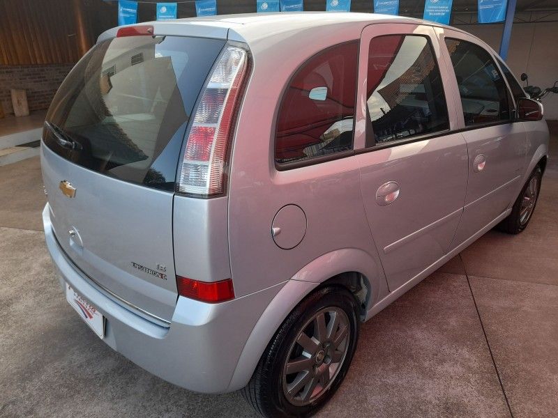 Chevrolet MERIVA PREMIUM 1.8 8V 2009 FERREIRA VEÍCULOS VENÂNCIO AIRES / Carros no Vale