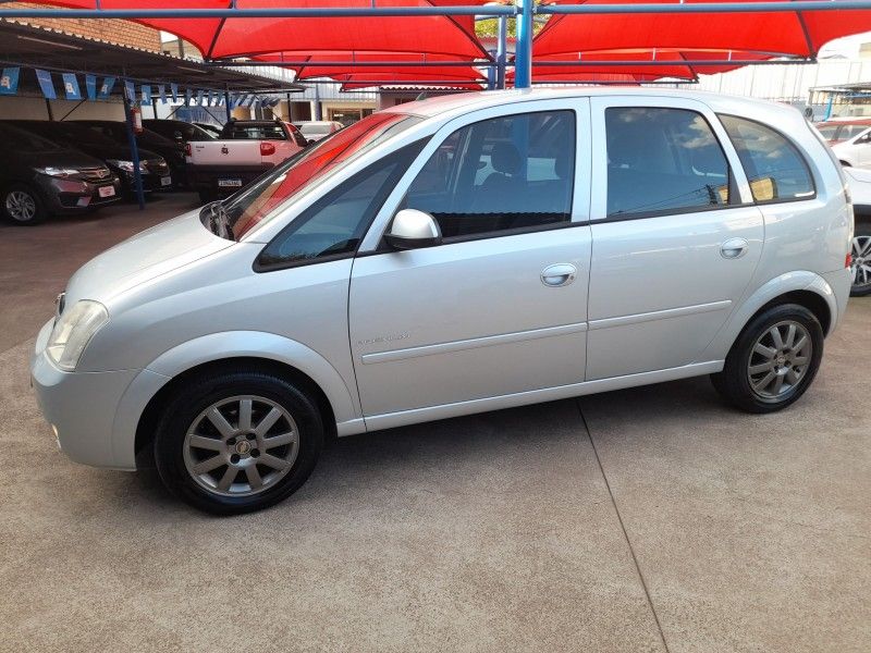 Chevrolet MERIVA PREMIUM 1.8 8V 2009 FERREIRA VEÍCULOS VENÂNCIO AIRES / Carros no Vale