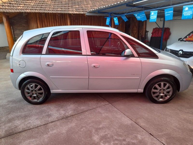 Chevrolet MERIVA PREMIUM 1.8 8V 2009 FERREIRA VEÍCULOS VENÂNCIO AIRES / Carros no Vale