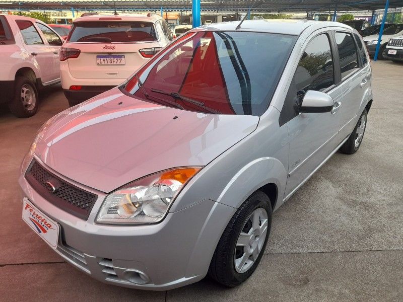 Ford FIESTA CLASS 1.0 8V 2010 FERREIRA VEÍCULOS VENÂNCIO AIRES / Carros no Vale